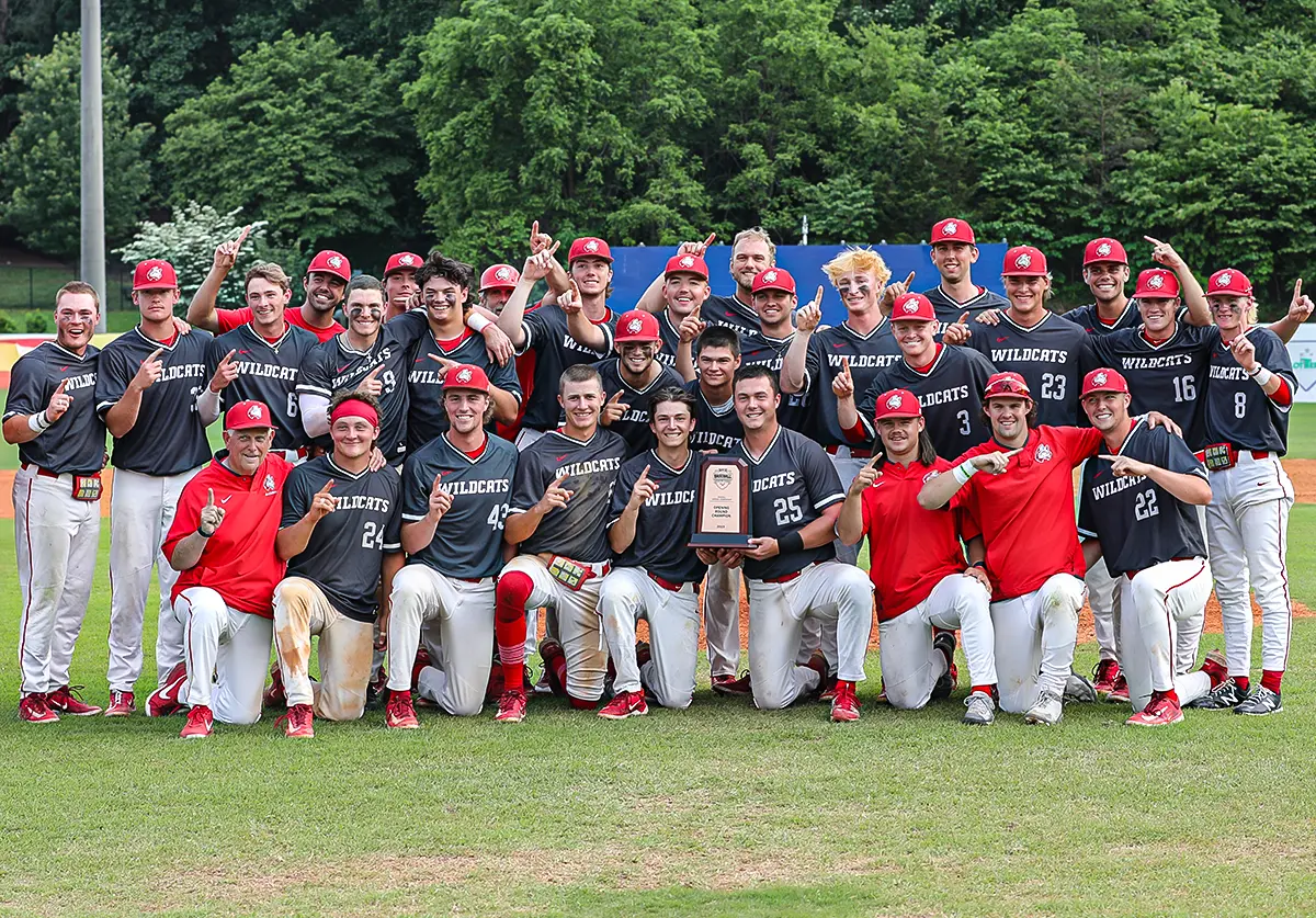 Opening Round Champion Team Picture